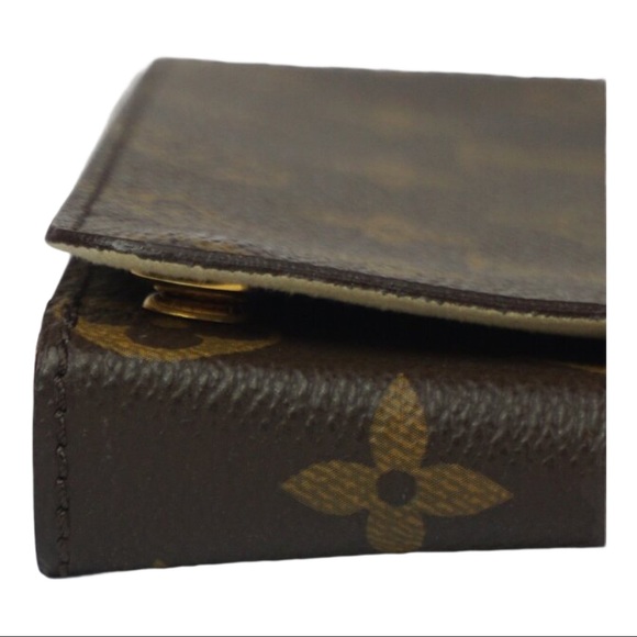 Louis Vuitton Monogram Foldable Ipad Tablet Case - Picture 6 of 16